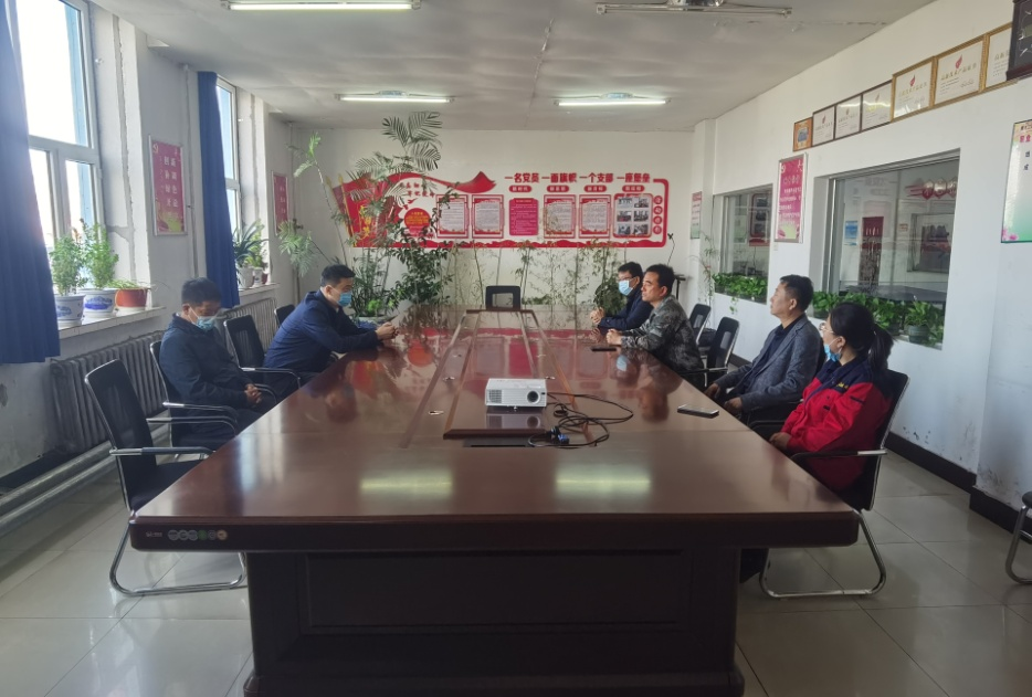 半岛(中国)官方副市长带领经开区领导莅临半岛网页版制药